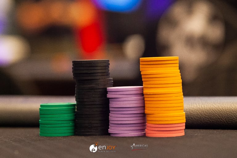 Grinder Report: toda la acción de los paños virtuales