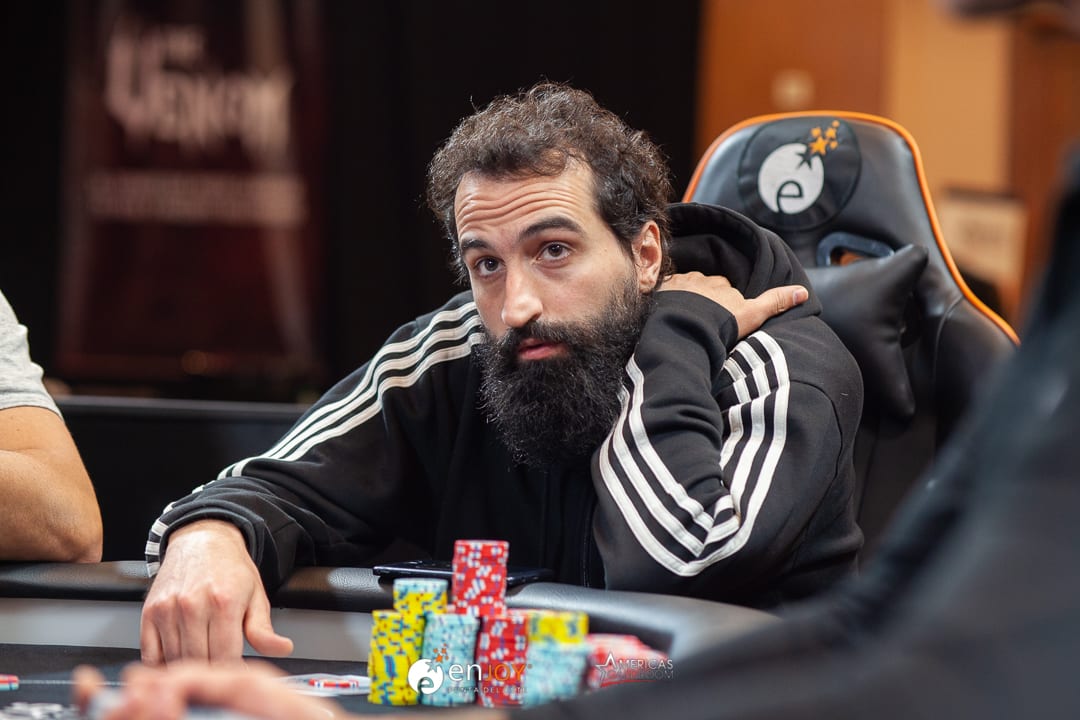 Grinder Report: toda la acción de los paños virtuales