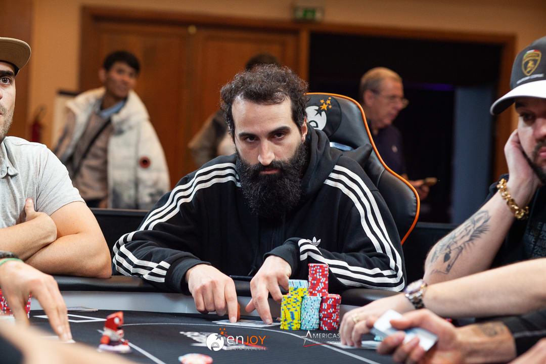 Grinder Report: toda la acción de los paños virtuales