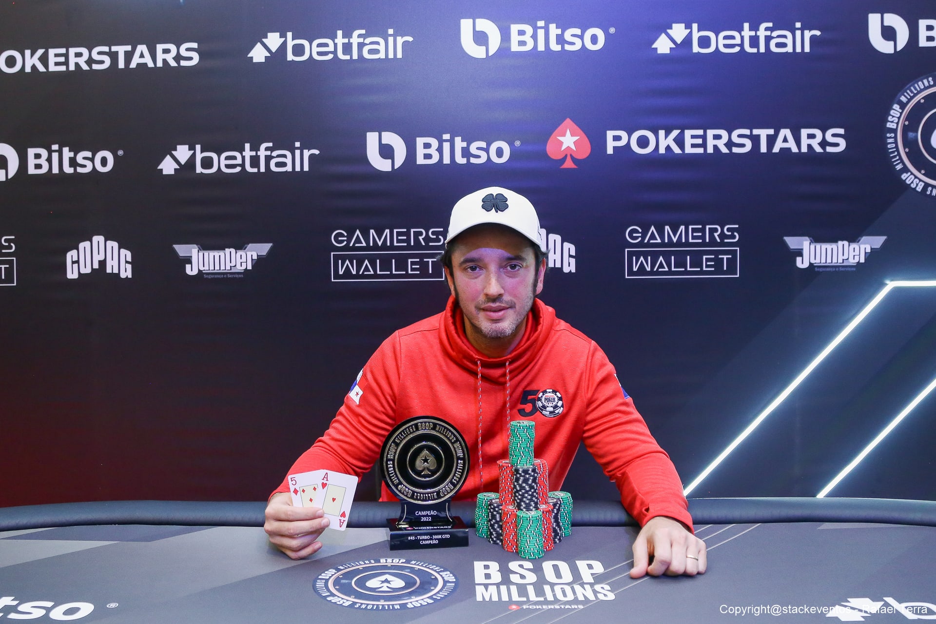 José Severino debutó en el BSOP con un triunfo