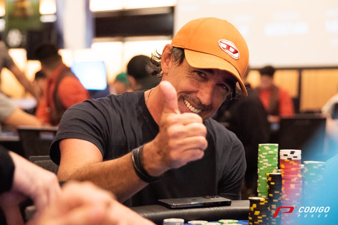 Casaretto lideró el Día 1B del Main Event en Rosario