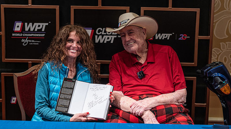 Valerie Zaklama nunca olvidará el libro de Doyle Brunson