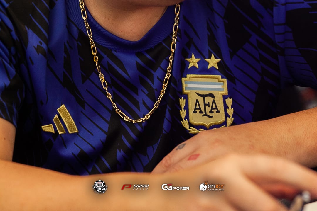 [VIDEO] Logró vivir del poker reventando microlímites