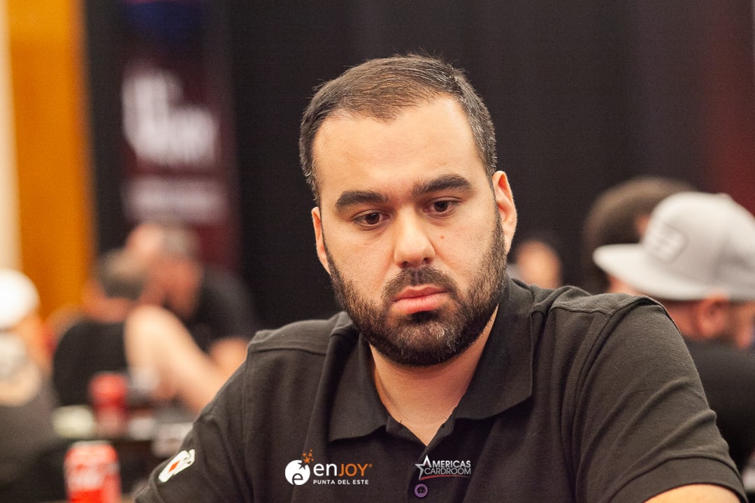 Pichara se estrenó con vlogs en el Enjoy Poker Tour