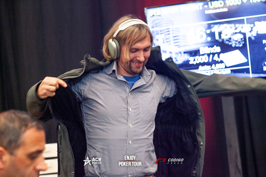 Cómo volver a la rutina del poker después de las vacaciones