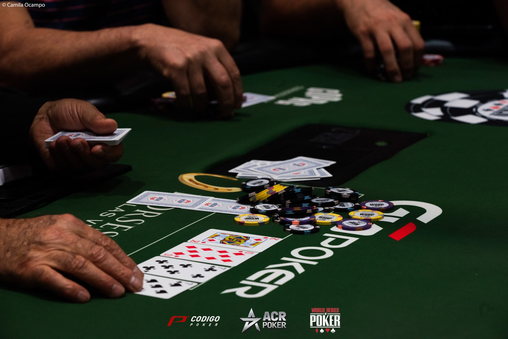 Cuentos de la Cripta presenta: perder en la primera mano del Main Event