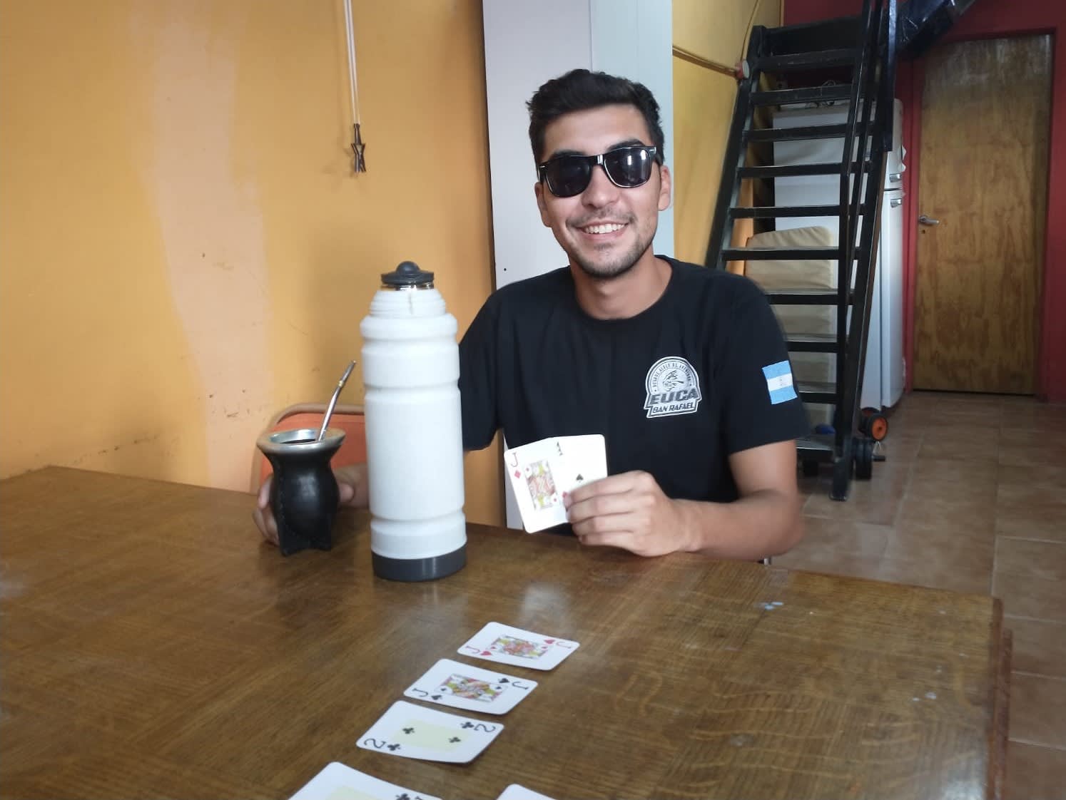 ¿Pensaron alguna vez en cómo sería el poker para ciegos?