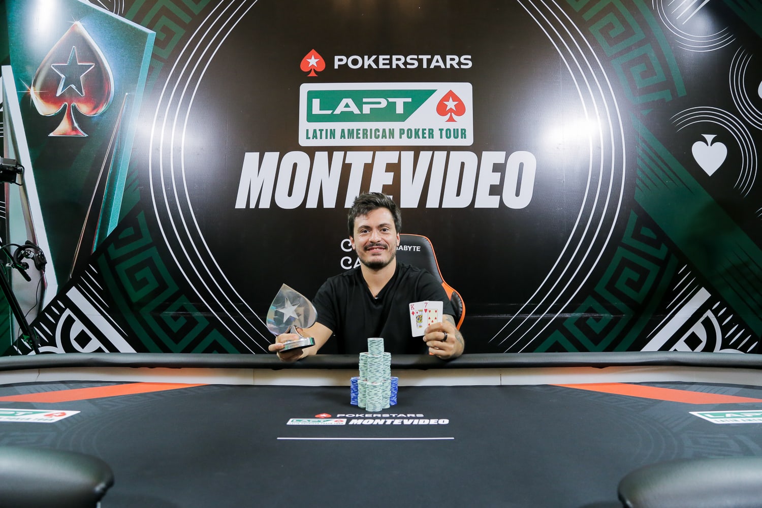 Un torneo, una pica: Petrone se cargó el High Roller del LAPT