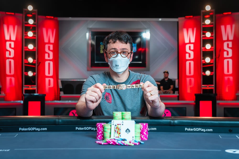 ¡Al fin! Haxton ganó su primer brazalete en un High Roller récord