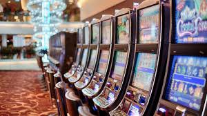 Jueza estaba de licencia médica pero iba al casino