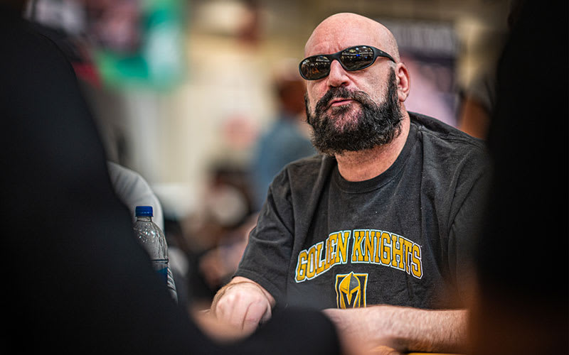 Matusow: lejos del drama y cerca del dinero
