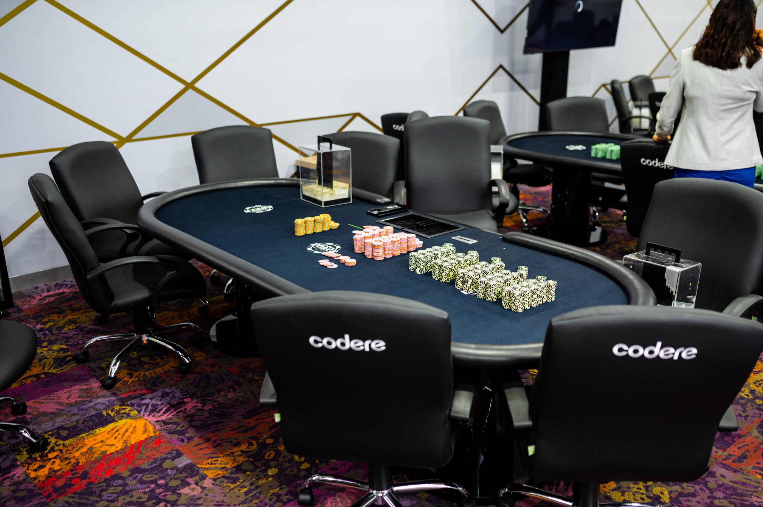 Codere regala dinero en sus mesas de Casino Royal Yak