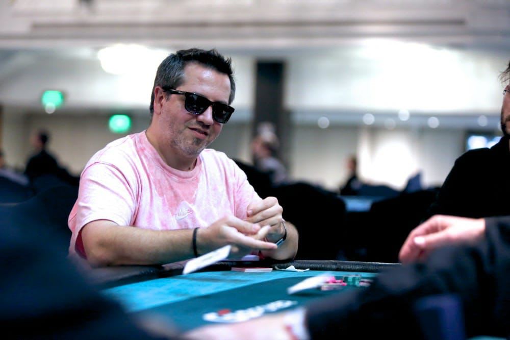 Mendoza brilló en Londres con un bombazo de £117K
