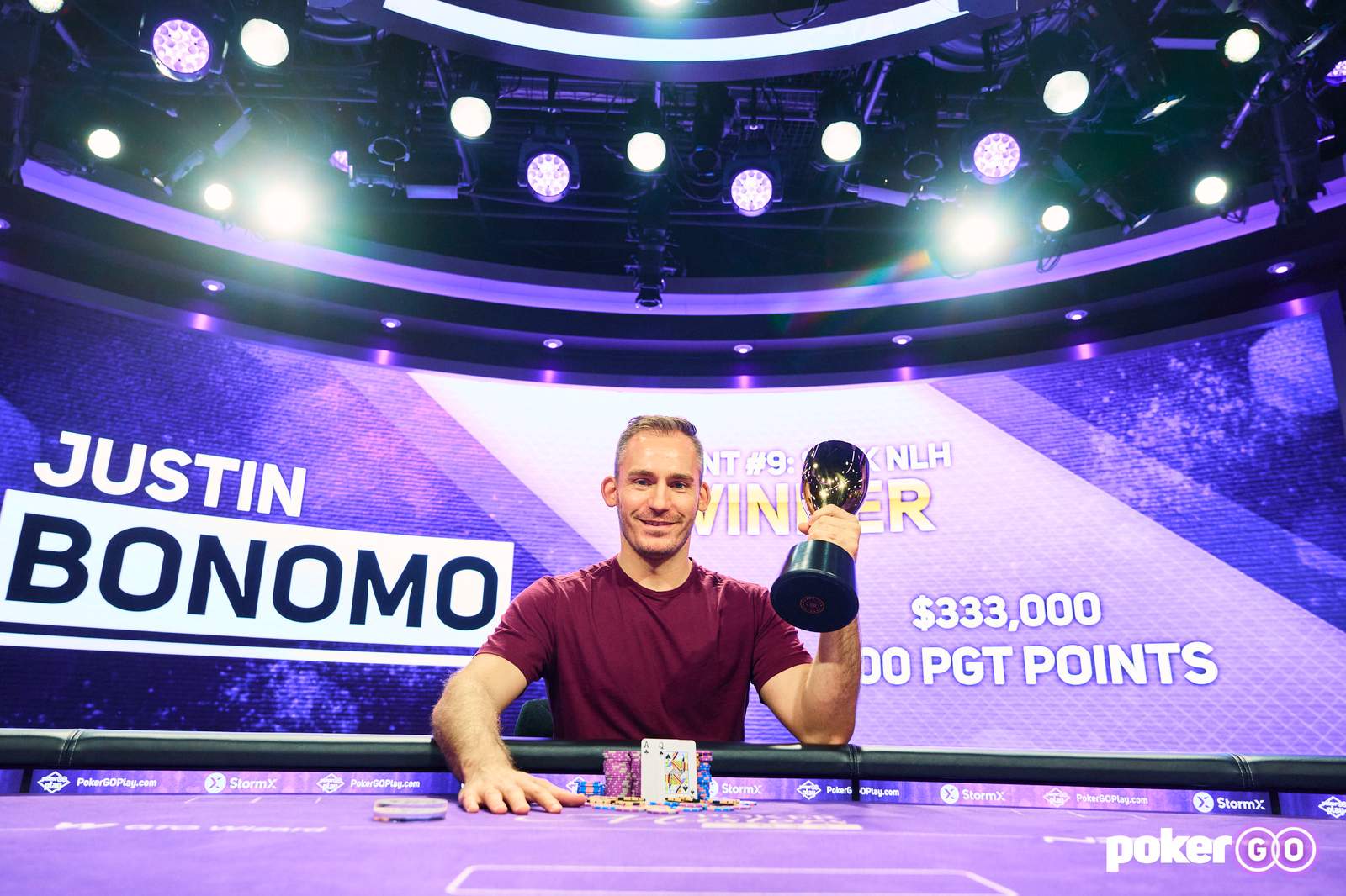 Bonomo ganó un Poker Masters y quiere la chaqueta púrpura