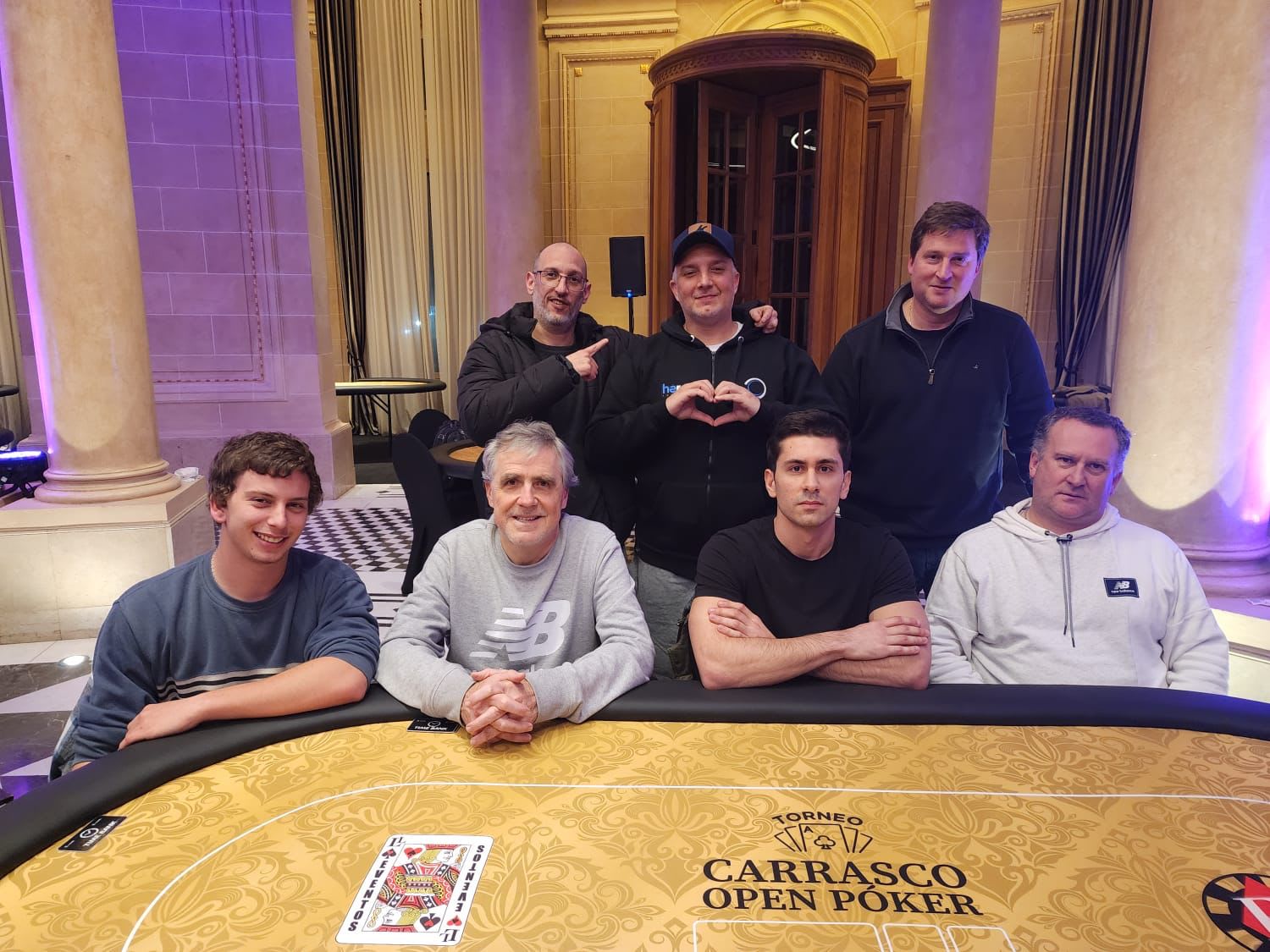 El último satélite volvió a explotar en Casino Carrasco