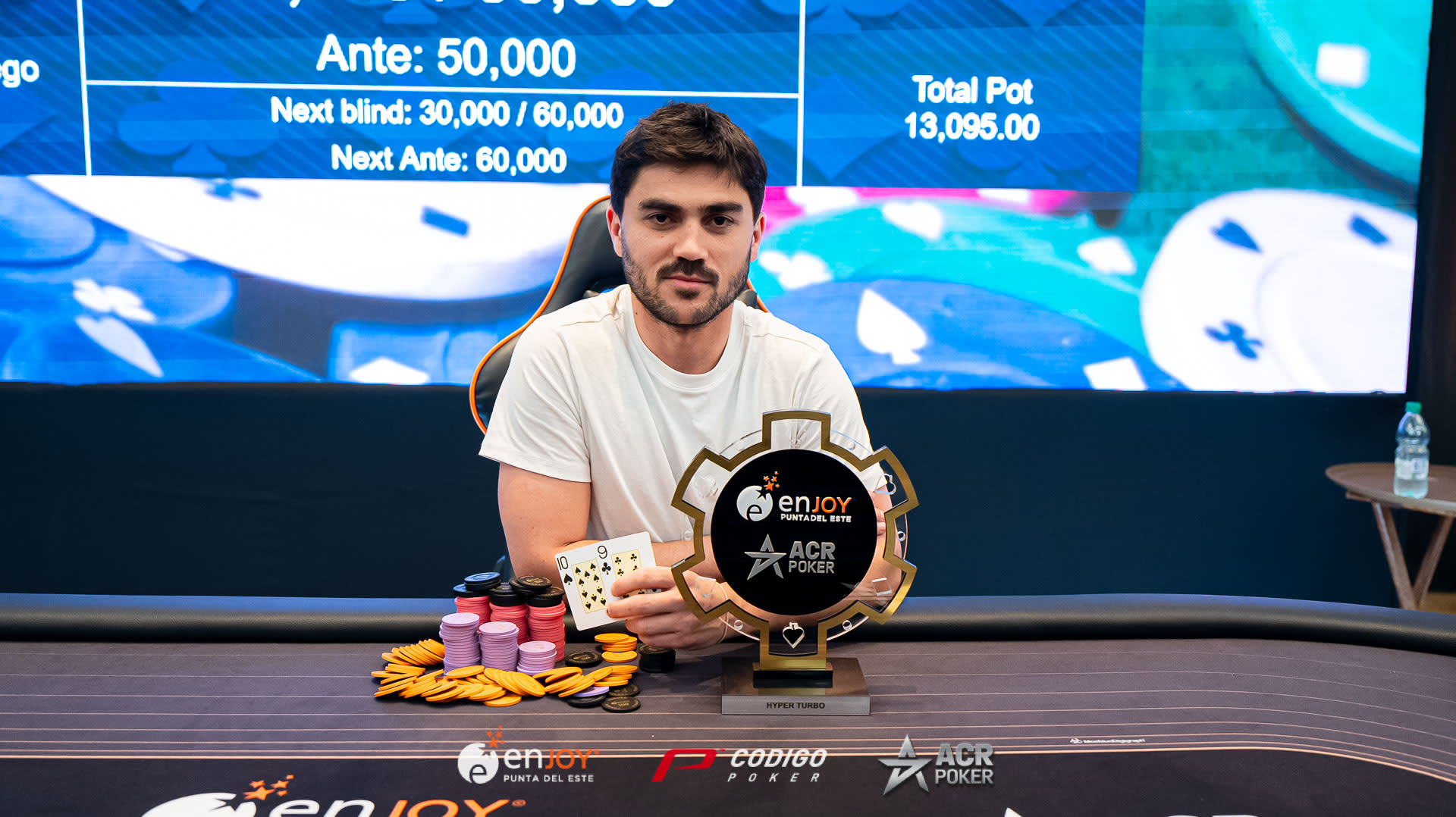 Fabrizio se llevó el torneo más rápido del Enjoy Poker Tour