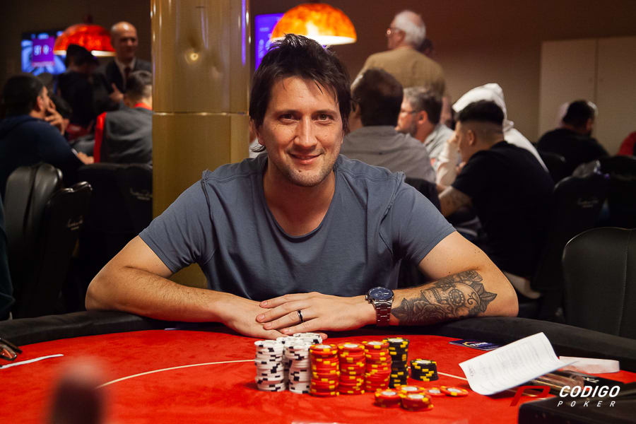 Perazzo lidera a los últimos 19 del Godzilla Deepstack
