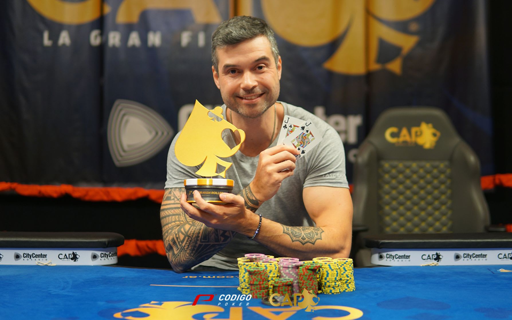 ¡Campeón! Dubini volvió al triunfo en el SHR del CAP Rosario