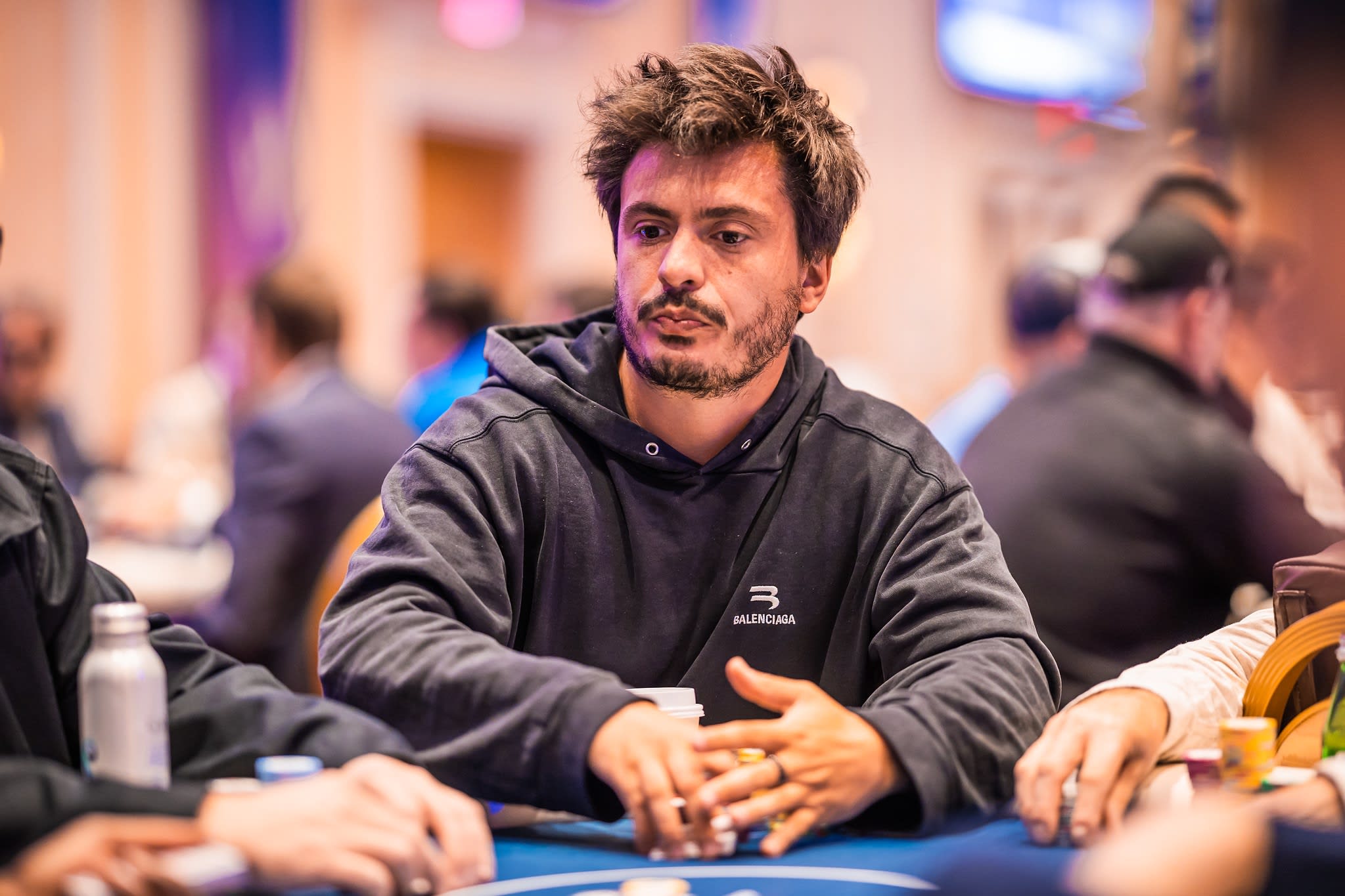 Ramiro Petrone es líder del ranking en el poker online