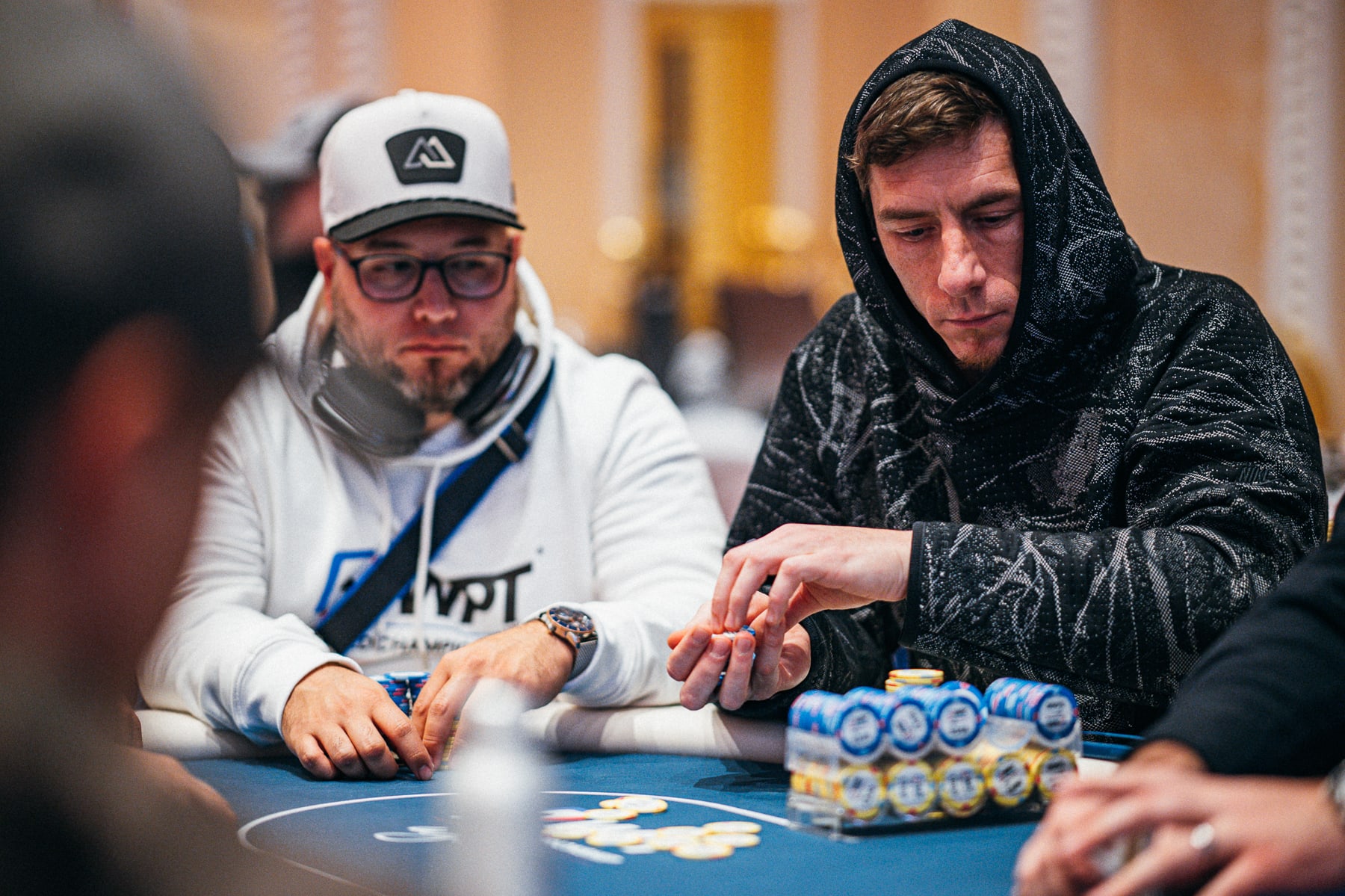 WPT: Matías Gabrenja y Nico Betbesé avanzan fuerte