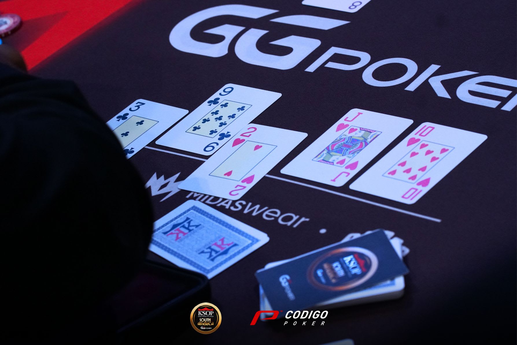 Texas Hold&#8217;em: ¿un juego de habilidad o de suerte?