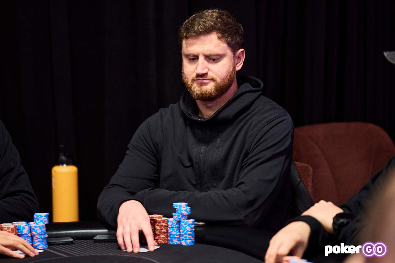 Peters lidera la primera mesa final de la PokerGO Cup 2024