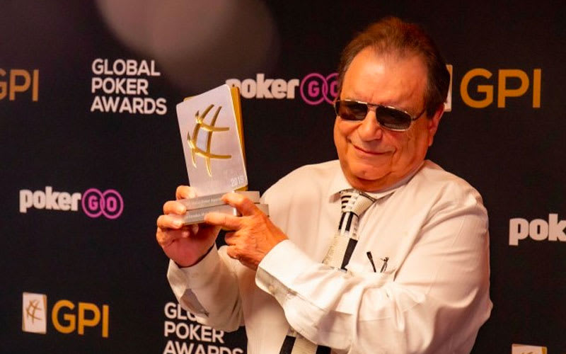 John Cernuto se toma un descanso del poker por temas de salud