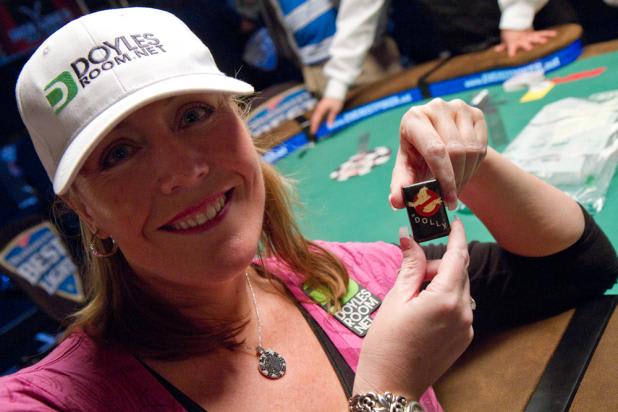 La curiosa historia detrás del amuleto de la suerte de Doyle Brunson