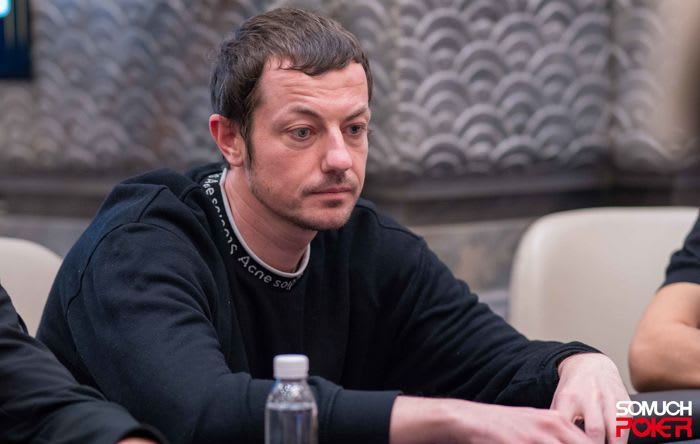 Mientras tanto, Tom Dwan mete mesas finales en Camboya