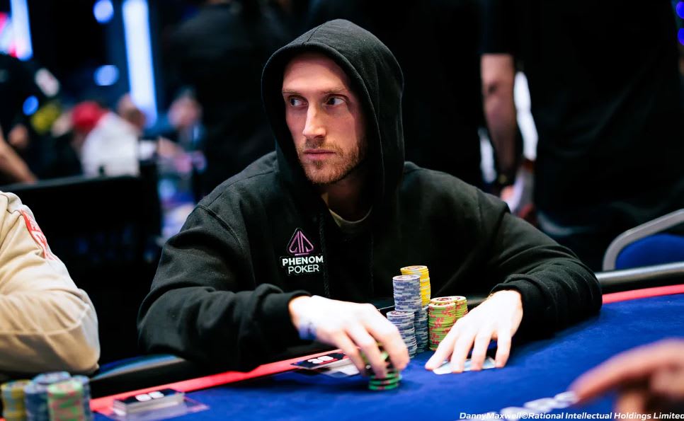 EPT Montecarlo: Benítez sigue entre los líderes del Main Event