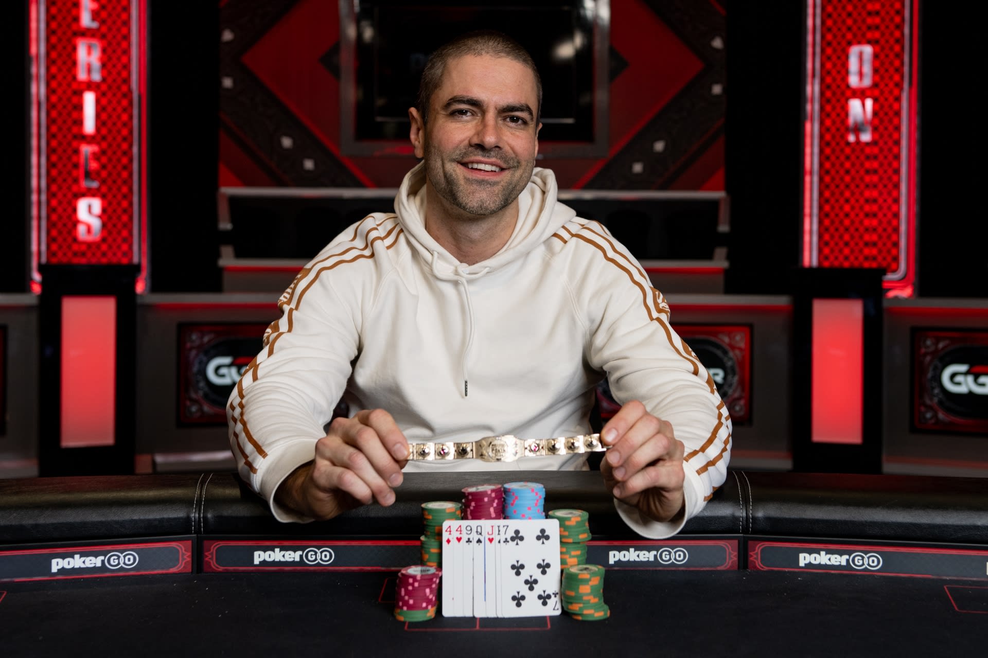 James Obst dejó el poker para ganar Wimbledon, no pudo y ahora conquistó un brazalete