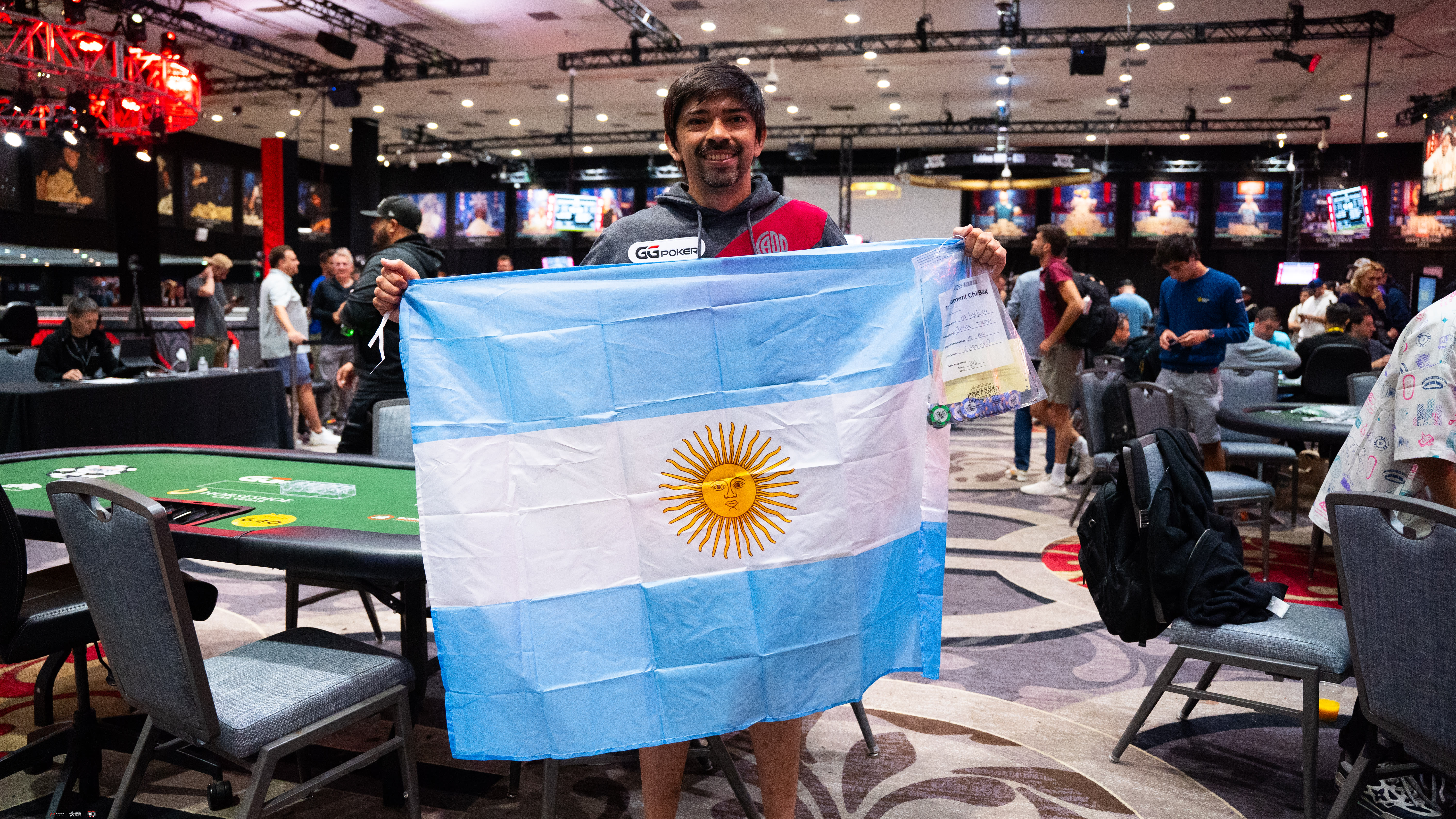 La Armada Latina pelea en el Día 7 del Main Event de la WSOP 2024