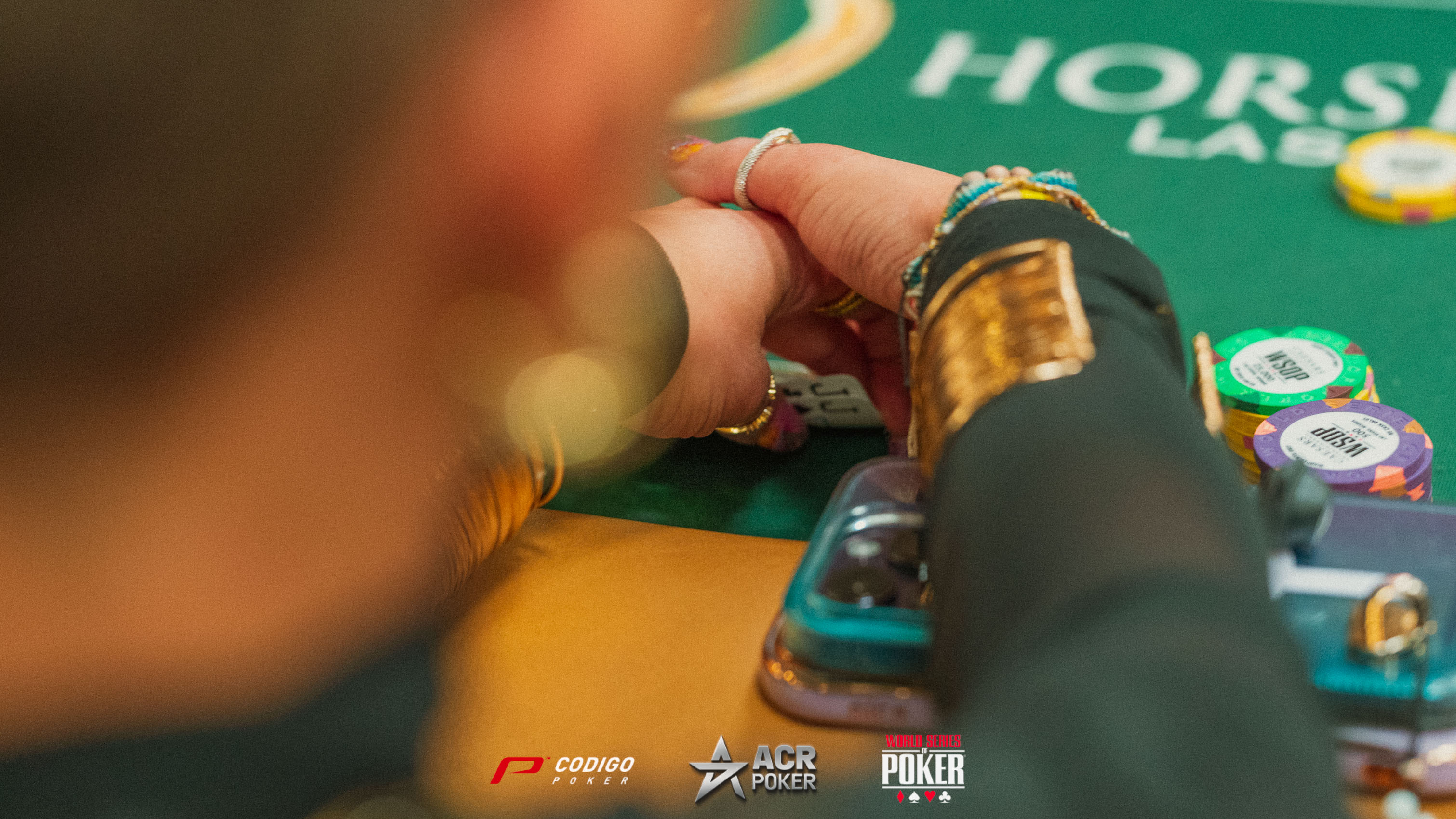El peligro de jugar al poker con piloto automático