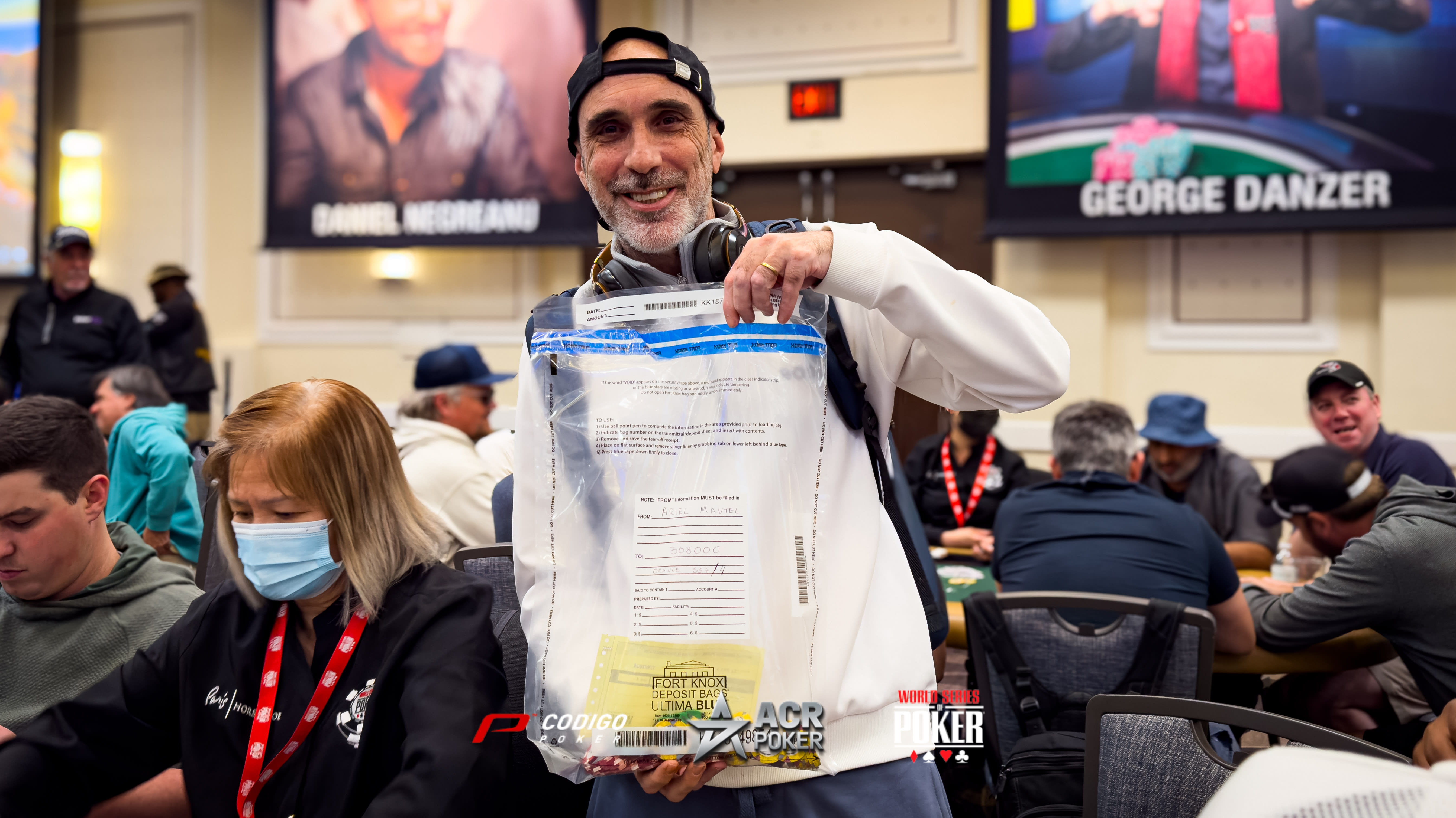 WSOP 2024: los latinos brillan y avanzan al Día 3 de un Main Event histórico