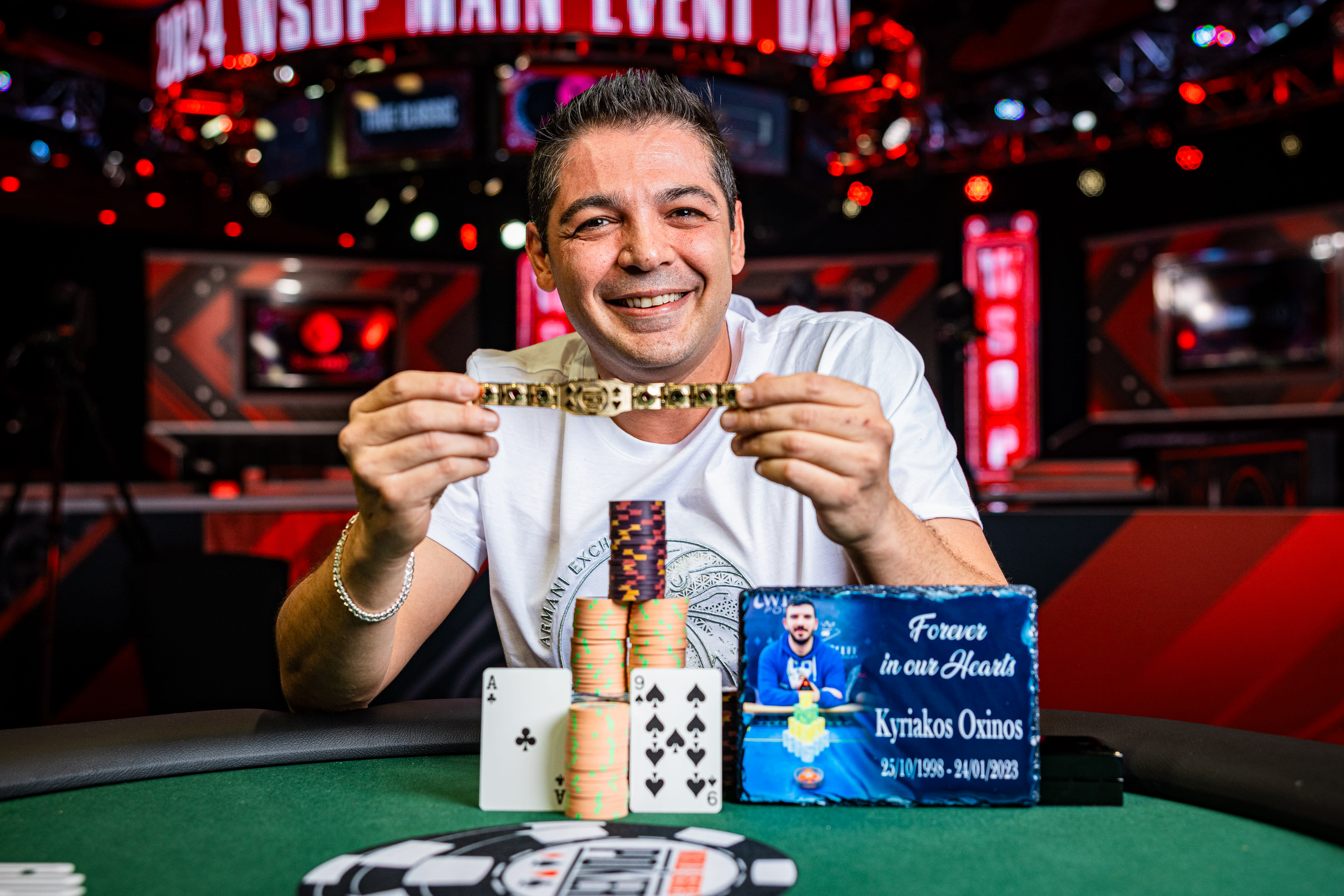 La emotiva victoria de Georgios Skarparis en el Mini Main Event