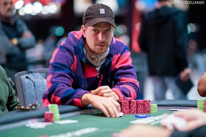 Viktor Blom se va de la WSOPE con un consuelo