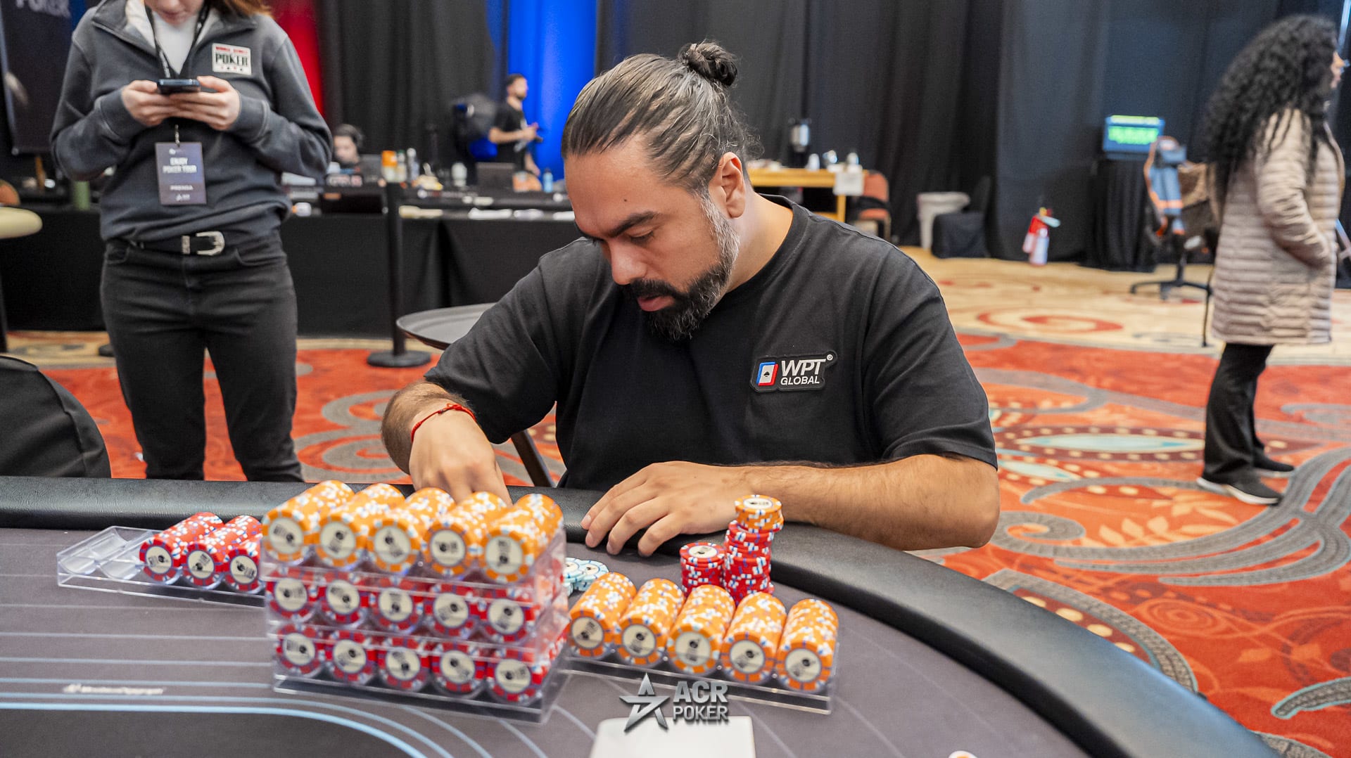 Enjoy Poker Tour: Alache lidera a los últimos 24 del Main Event