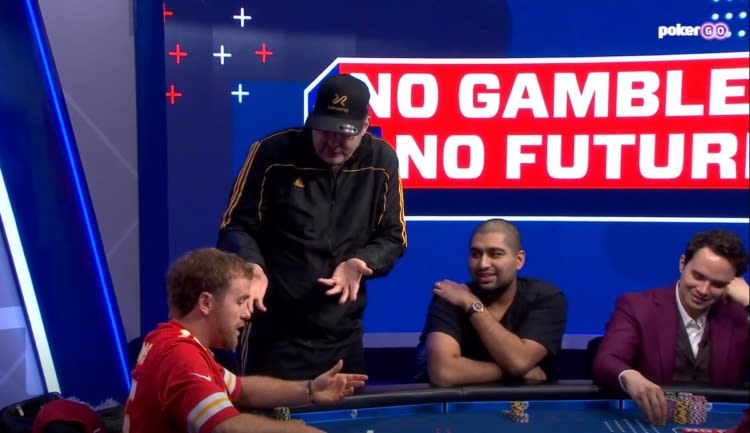 Phil Hellmuth se disculpa por protagonizar el tilt más viral del año