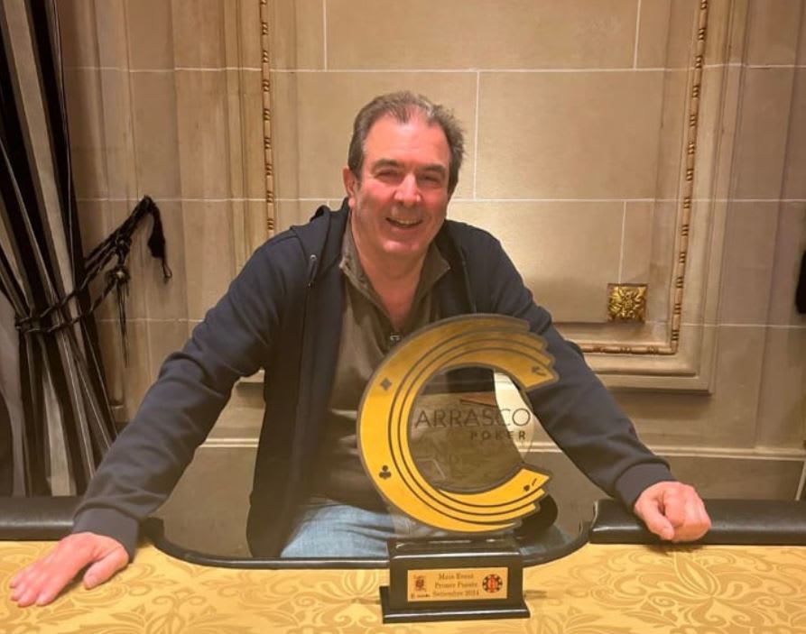 Federico Sturzzeneger ganó el Main Event del Carrasco Poker Series