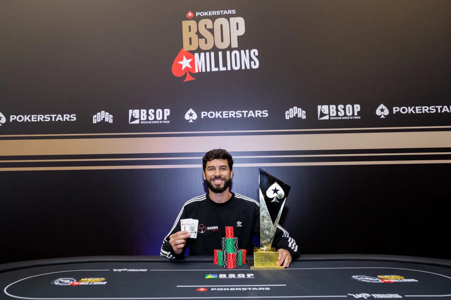 Bernardo Soares se quedó con el Main Event del LAPT