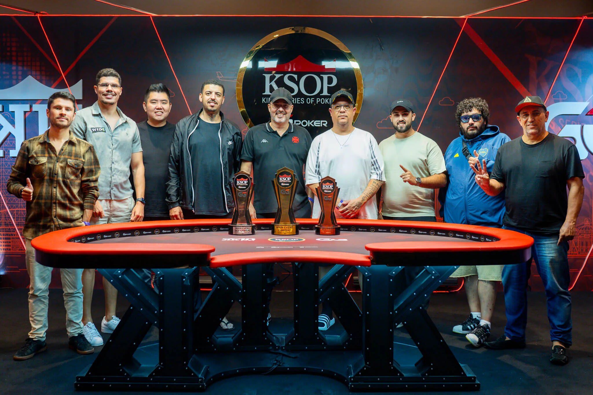 Muñoz y Anusch van por el Main Event del KSOP Río de Janeiro