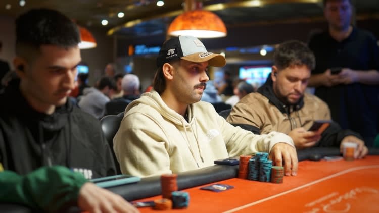 Cap Buenos Aires Super High Roller Dia 1 Luca Perez