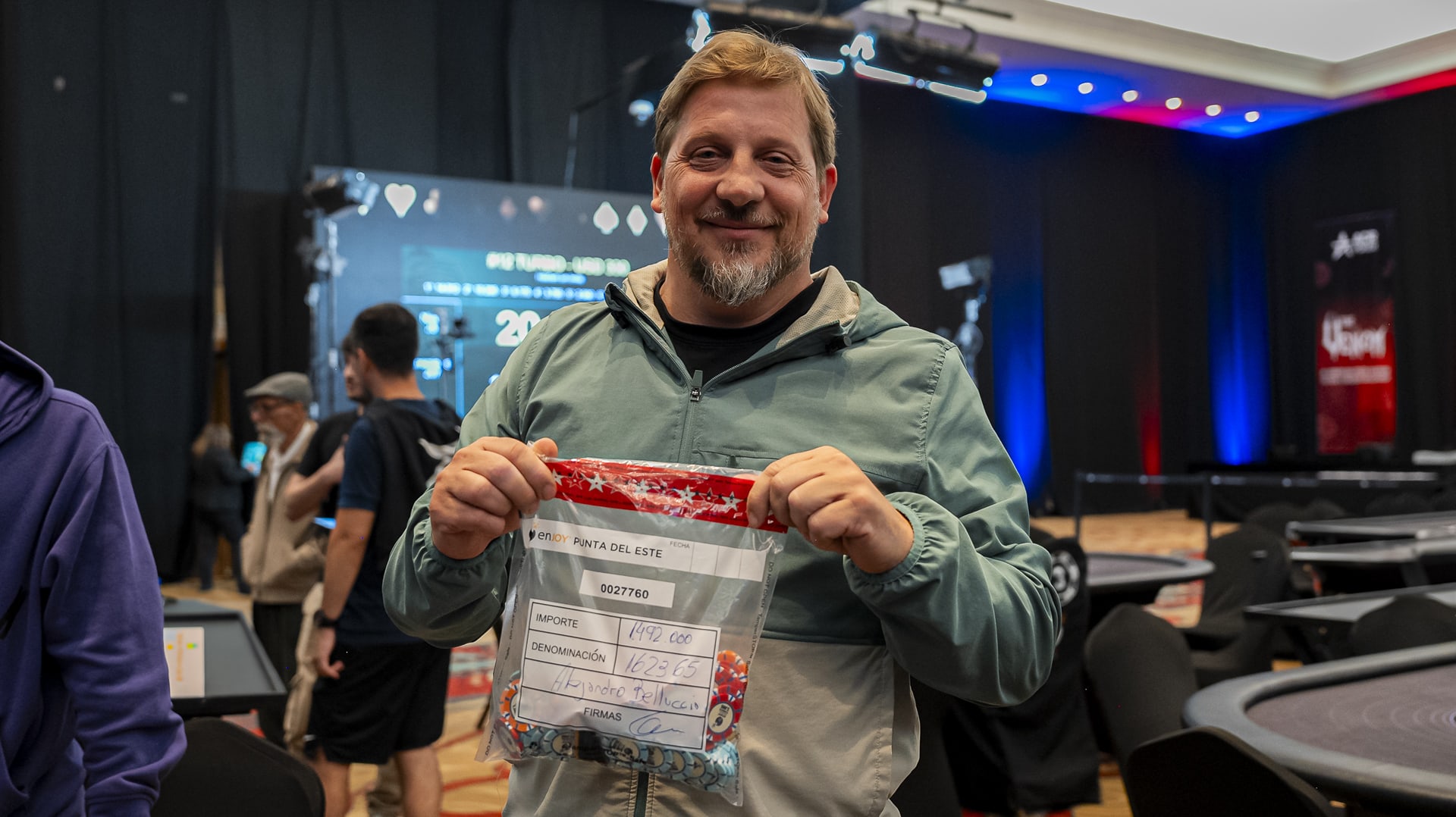 Alejandro Belluccia lideró el Día 2 del Enjoy Poker Tour en Punta del Este