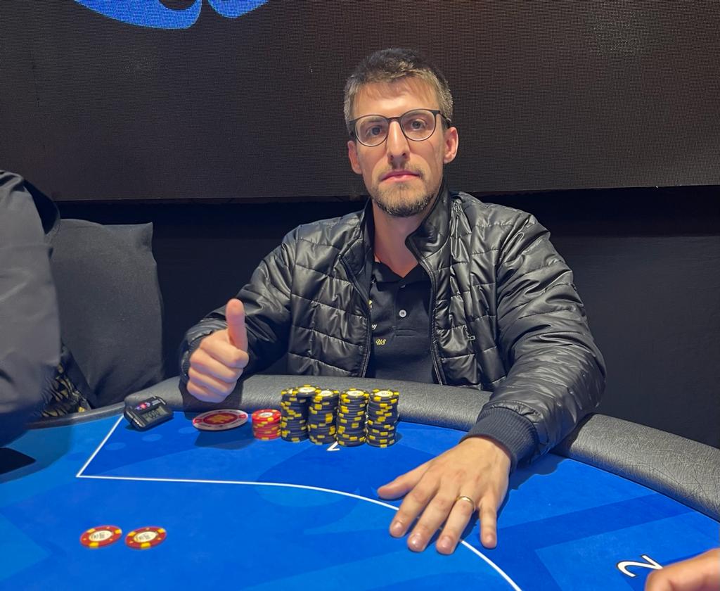 EPT París: los latinos pisan fuerte tras el Día 1A del Main Event