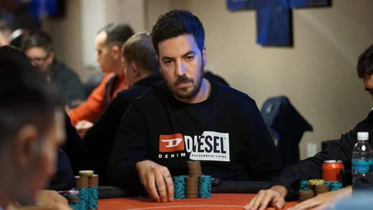 Cap Buenos Aires Shr Dia 2 Martin Pineiro