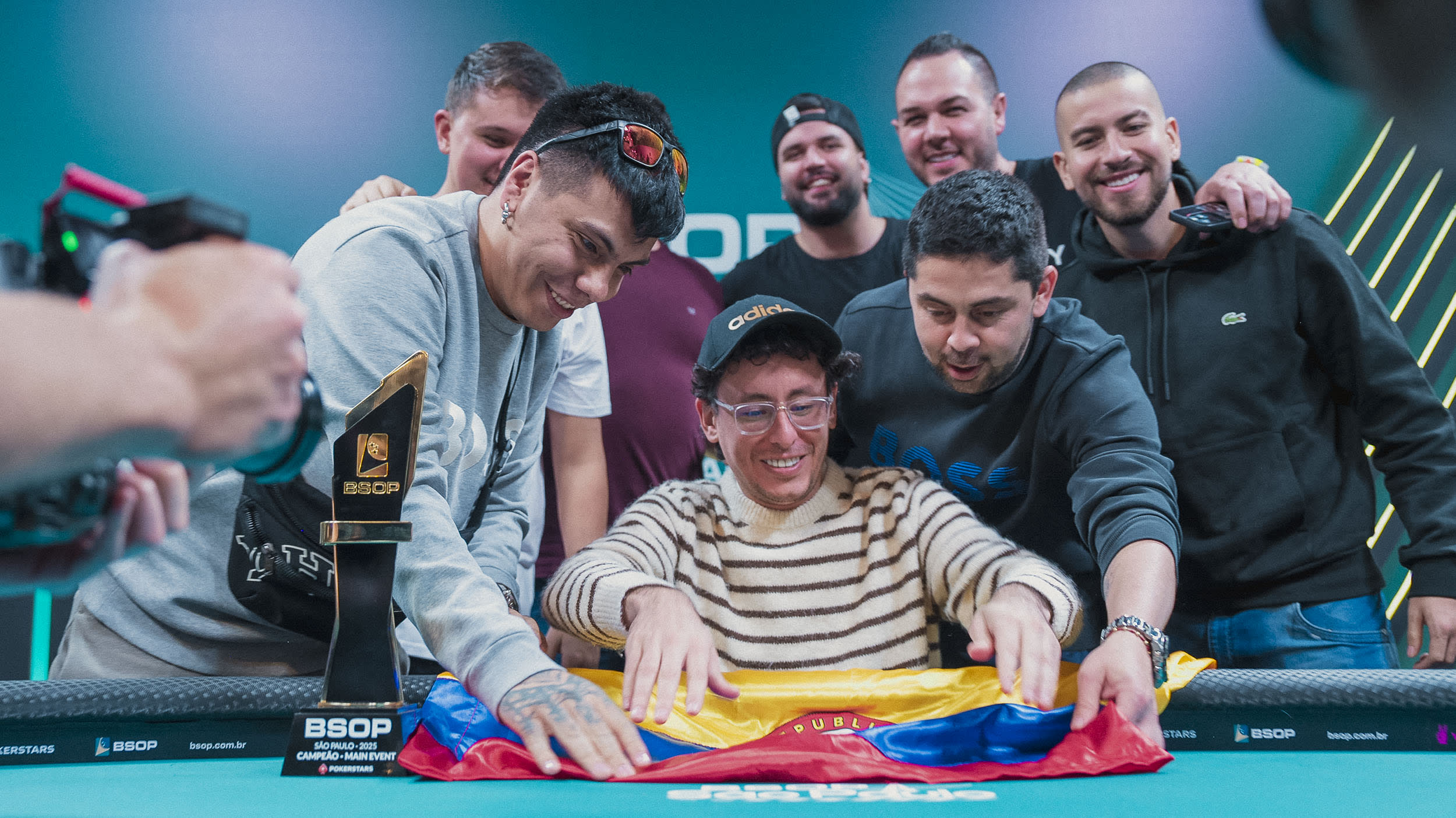 Llegó gratis y se fue campeón: la increíble historia de Yeyo Álvarez en el BSOP
