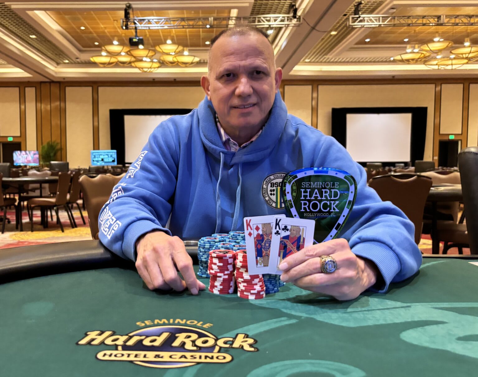 Julio Reyes se llevó un trofeo para Venezuela en el Seminole Hard Rock