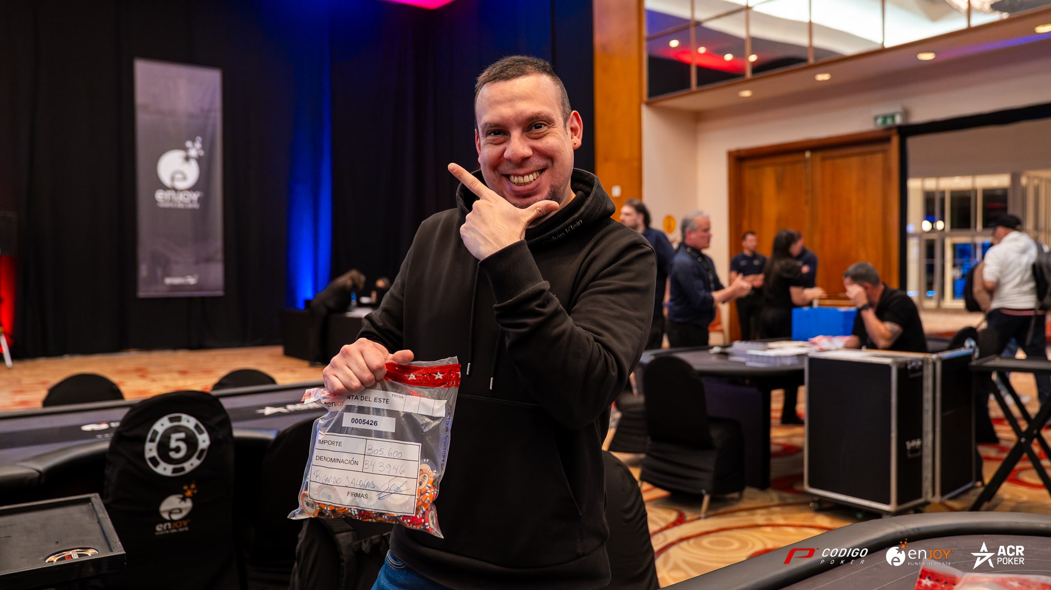 Enjoy Poker Tour: Ricardo Saldías pasa al frente en el Main Event