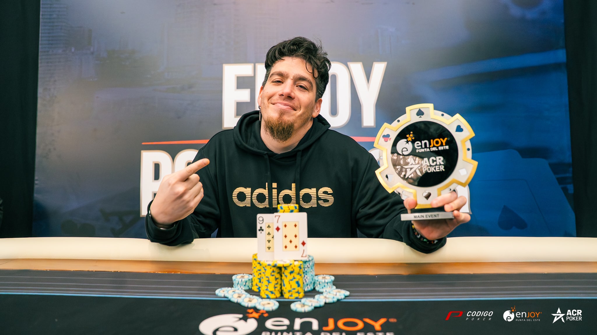 Increíble remontada para que Martín Prado gane el Main Event del Enjoy Poker Tour