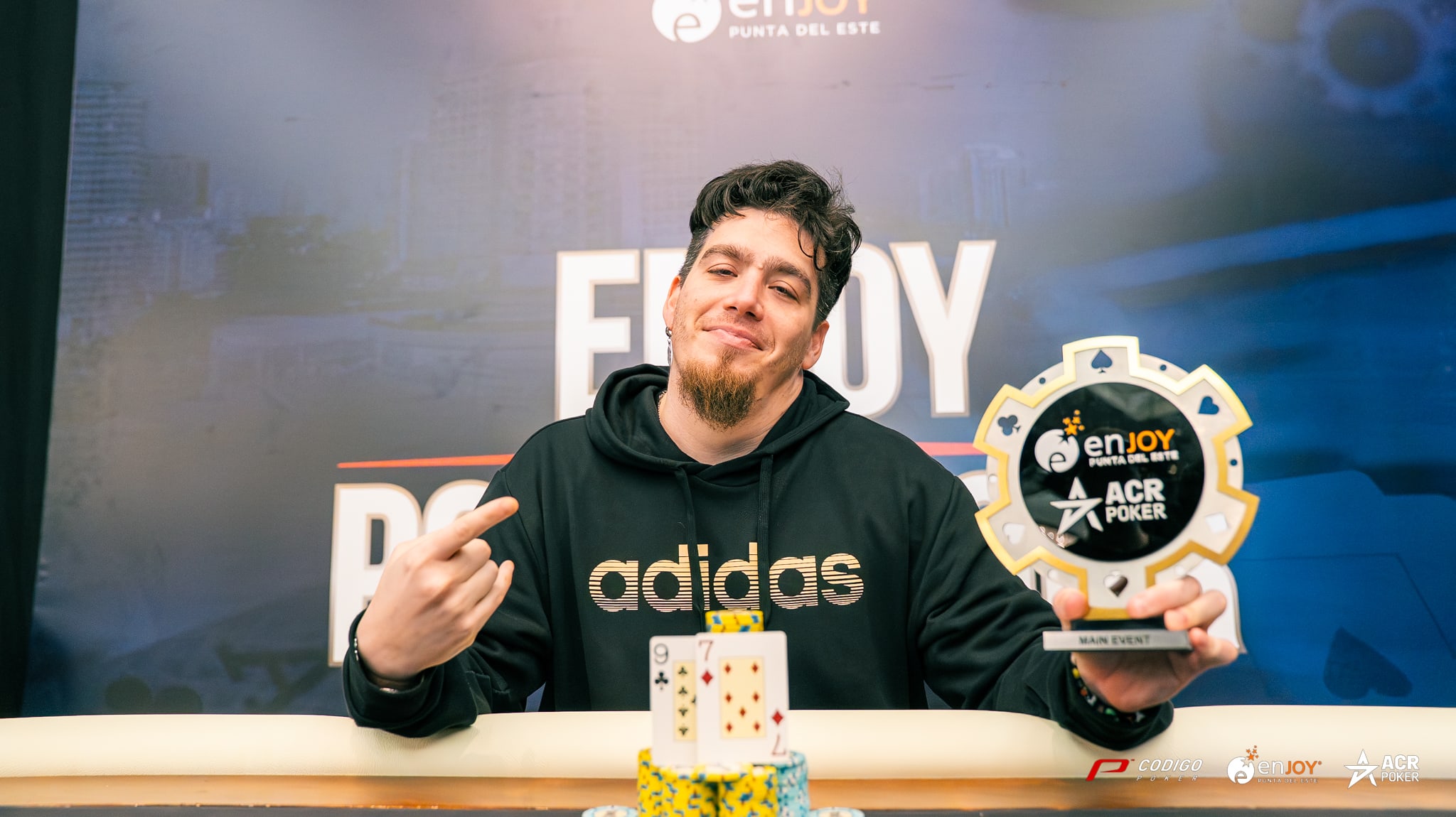 Argentino Martin Prado consegue virada incrível e crava Main Event do Enjoy Poker Tour